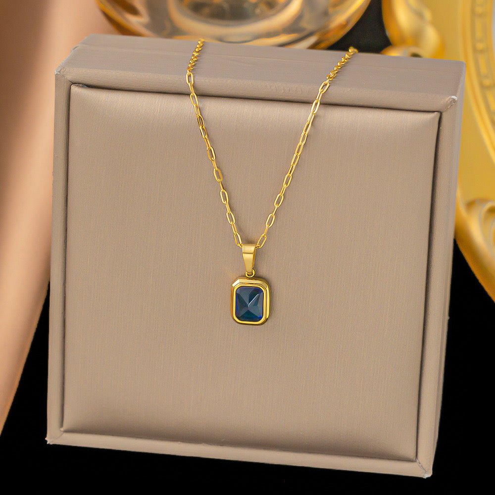 Necklace Pendant Gem Green - ozard