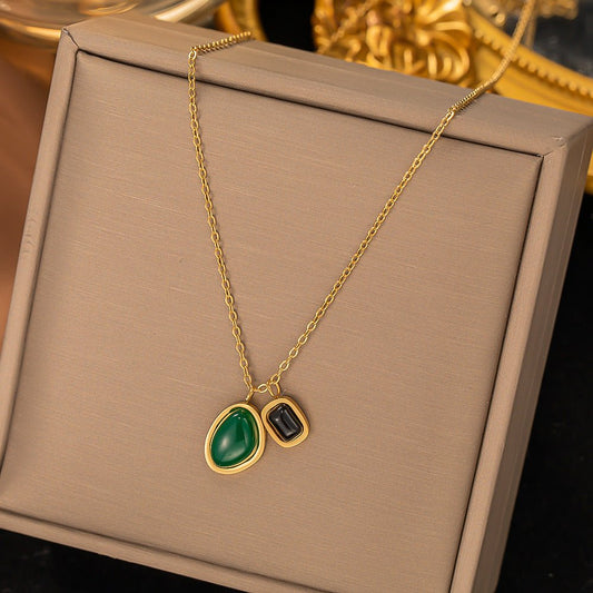 Necklace - ozard
